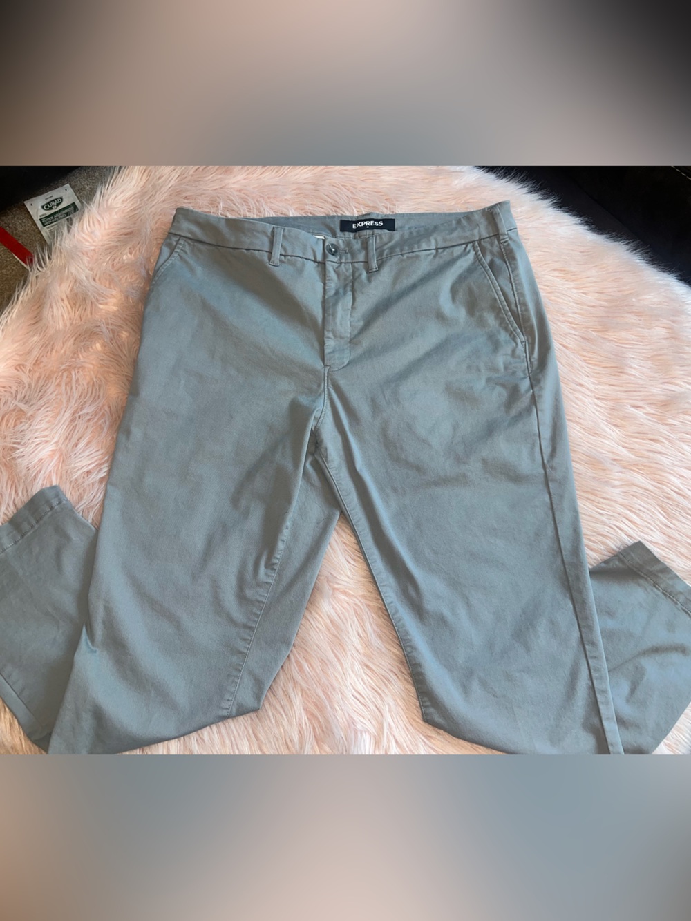 Express Men's Light Gray Chino Pants